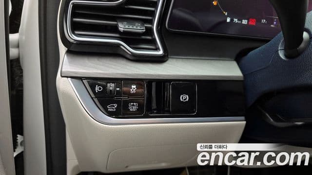 Kia Sportage 5세대 гибрид Signature Gravity 2WD, 2023 17