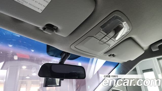 KG모빌리티(SsangYong) Tivoli дизель TX 2WD, 2016 17