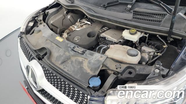 Mercedes-Benz V-класс W447, 2022 6