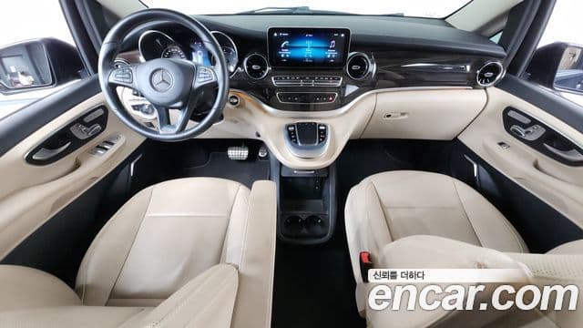 Mercedes-Benz V-класс W447, 2022 7