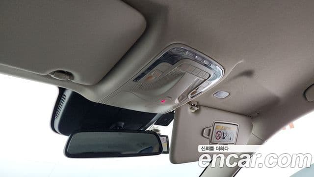 Mercedes-Benz V-класс W447, 2022 18