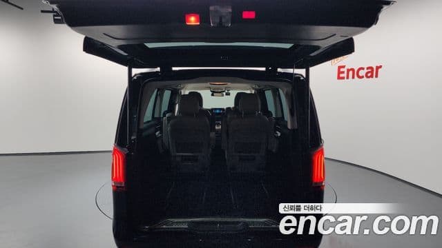 Mercedes-Benz V-класс W447, 2022 20