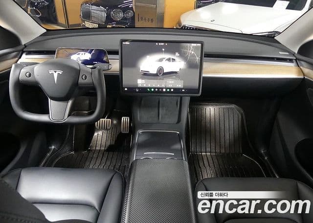 Tesla модель Y performance AWD, 2024 7