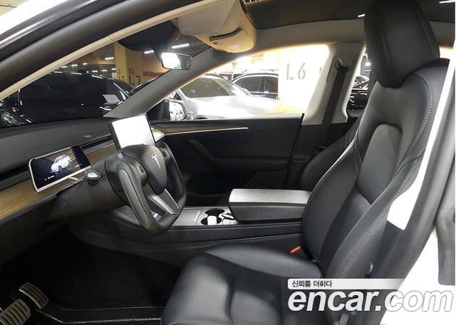 Tesla модель Y performance AWD, 2024 10