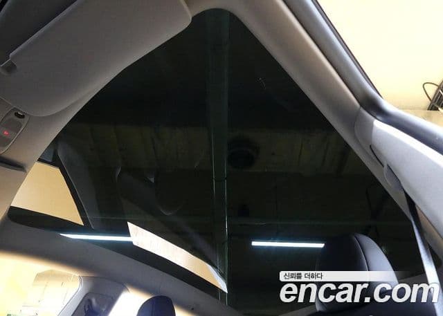 Tesla модель Y performance AWD, 2024 19