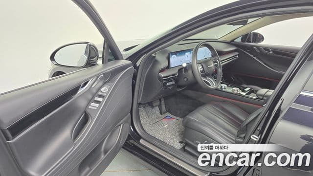 Genesis G80 (RG3) бензин 2.5 турбо 2WD, 2025 10