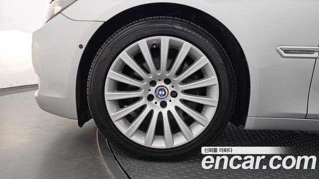 BMW 7시리즈 (F01) 740Li, 2010 все фото