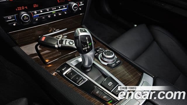 BMW 7시리즈 (F01) 740Li, 2010 9