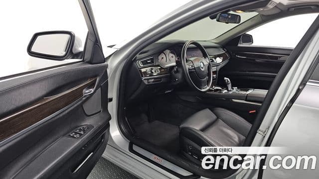 BMW 7시리즈 (F01) 740Li, 2010 11