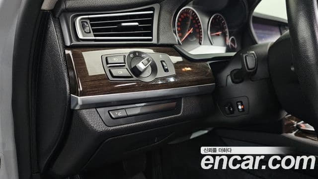 BMW 7시리즈 (F01) 740Li, 2010 16