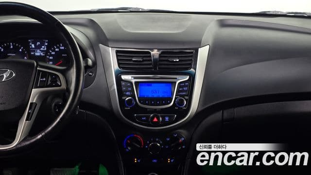 Hyundai Accent(новый кузов / новое поколение) Modern, 2014 15