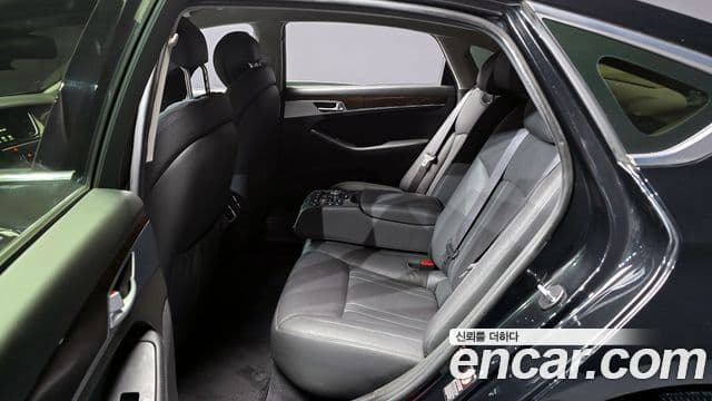 Hyundai Genesis DH Modern, 2016 12