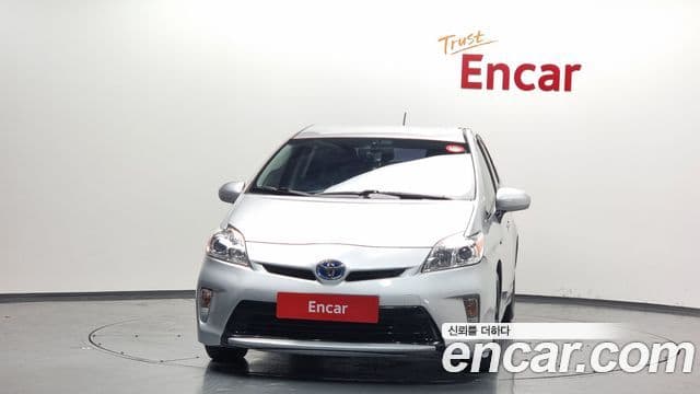 Toyota 프리우스 1.8 E, 2012 3