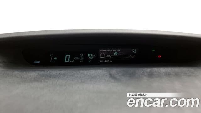 Toyota 프리우스 1.8 E, 2012 8