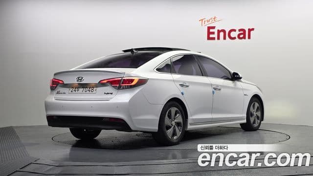 Hyundai LF Sonata гибрид Premium, 2015 2