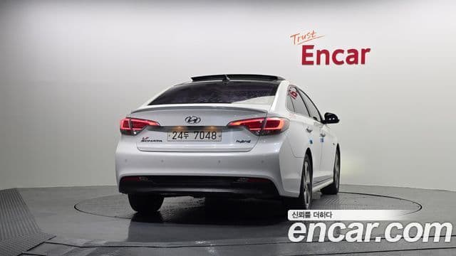 Hyundai LF Sonata гибрид Premium, 2015 4