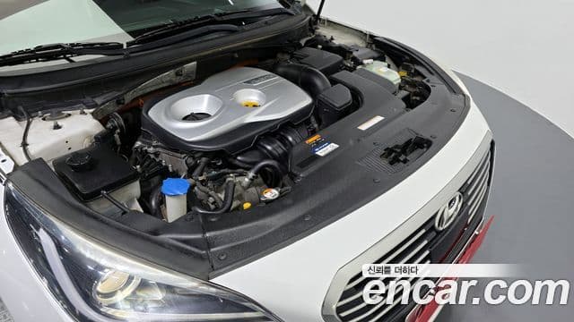 Hyundai LF Sonata гибрид Premium, 2015 6