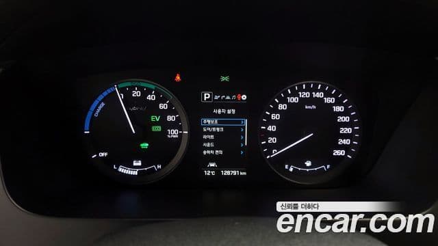 Hyundai LF Sonata гибрид Premium, 2015 8