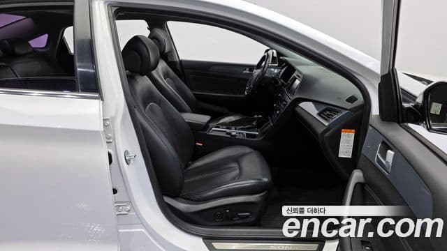 Hyundai LF Sonata гибрид Premium, 2015 10