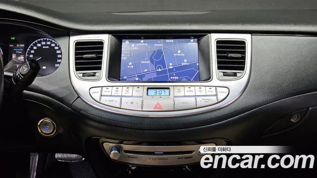 Hyundai Genesis Prada GP500, 2012 15