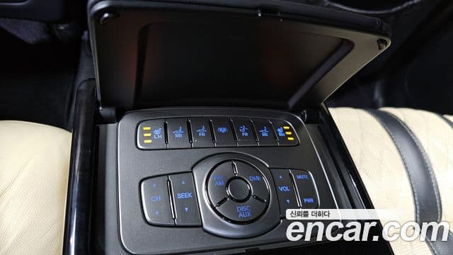 Hyundai Genesis Prada GP500, 2012 17