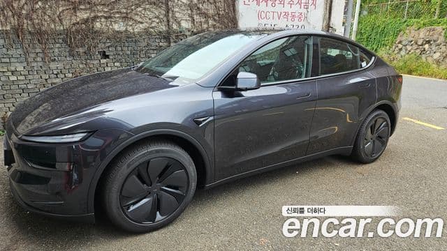 Tesla модель Y, 2025 все фото