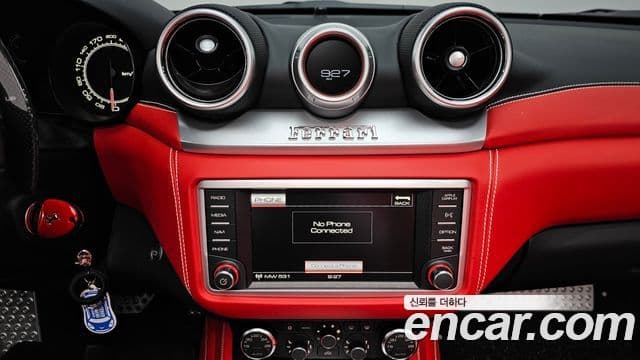 Ferrari 캘리포니아 T 3.9 V8, 2016 14