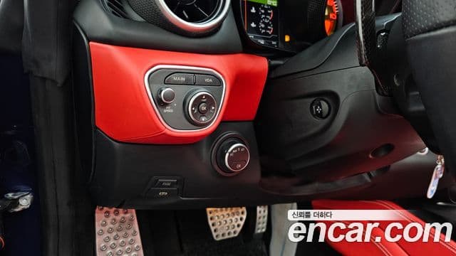 Ferrari 캘리포니아 T 3.9 V8, 2016 16