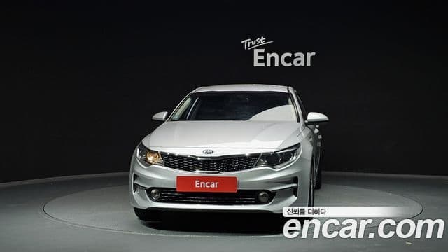 Kia K5 2세대 MX Deluxe, 2017 3