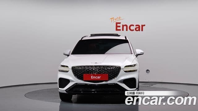 Genesis GV70, 2022 3