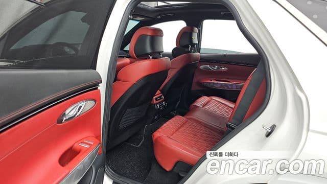 Genesis GV70, 2022 12