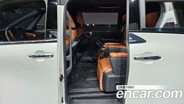 Toyota Alphard 4세대, 2024 12