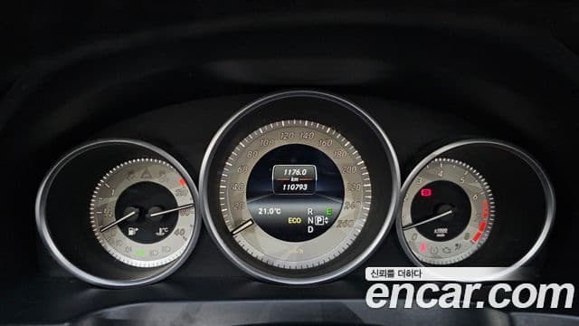 Mercedes-Benz E-класс W212 E200 кабриолет, 2017 8