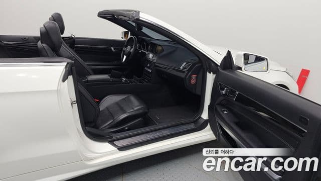 Mercedes-Benz E-класс W212 E200 кабриолет, 2017 11