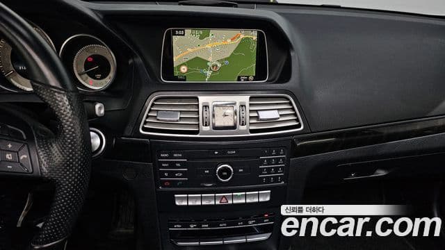 Mercedes-Benz E-класс W212 E200 кабриолет, 2017 14