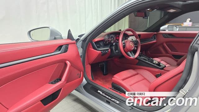 Porsche 911 (992) Carrera GTS, 2025 11