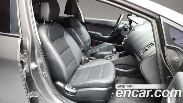 Kia K3 Luxury, 2013 11