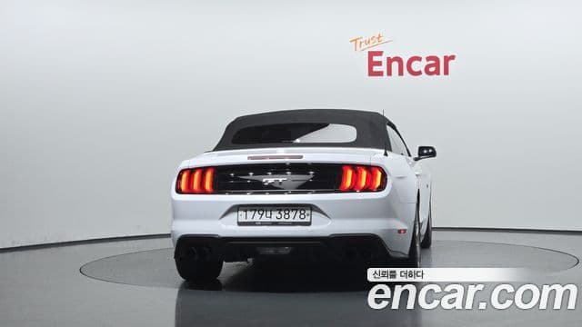 Ford Mustang GT кабриолет, 2020 4