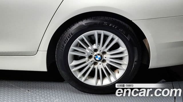 BMW 5시리즈 (F10), 2015 все фото