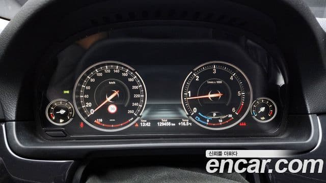 BMW 5시리즈 (F10), 2015 8