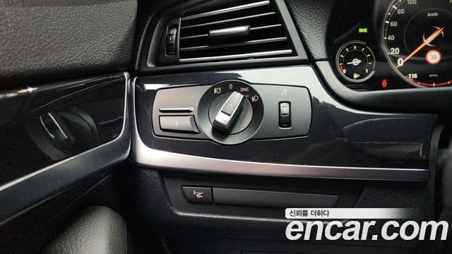 BMW 5시리즈 (F10), 2015 18