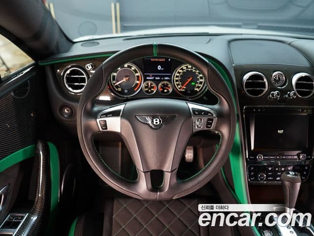 Bentley Continental GT 2세대 4.0 GT3-R, 2015 19