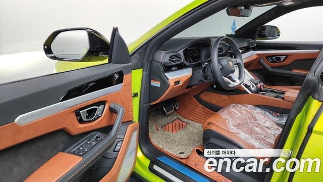 Lamborghini Urus 4.0 V8 S, 2024 10