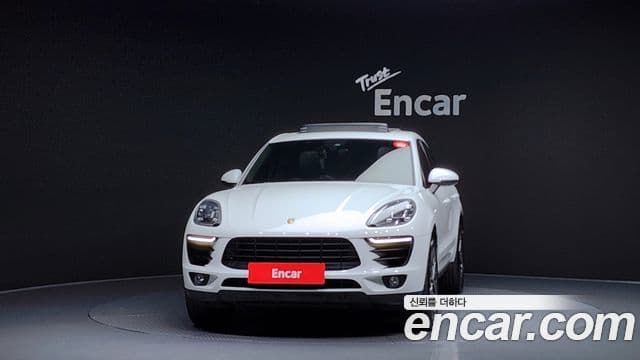 Porsche Macan 95B, 2017 3