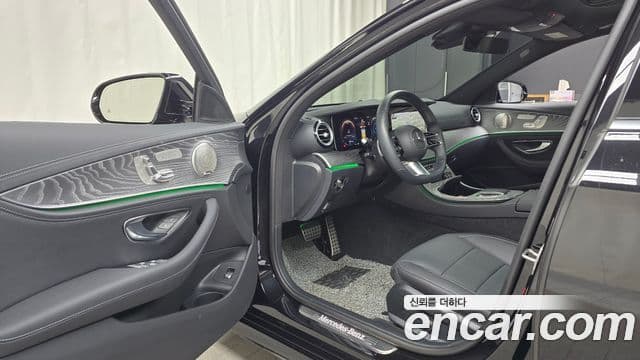 Mercedes-Benz E-класс W213 AMG Line, 2022 11