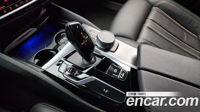 BMW 5시리즈 (G30) 520i M Sport, 2022 9