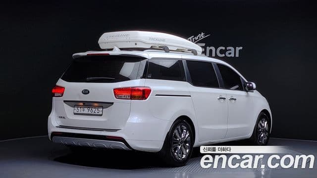 Kia All New Carnival Prestige, 2015 2