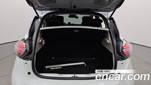 Renault Korea(Samsung) 조에 intense Eco, 2021 20