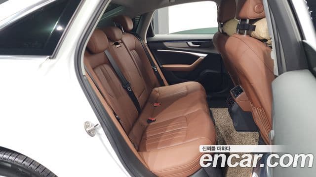 Audi A6 (C8), 2021 12