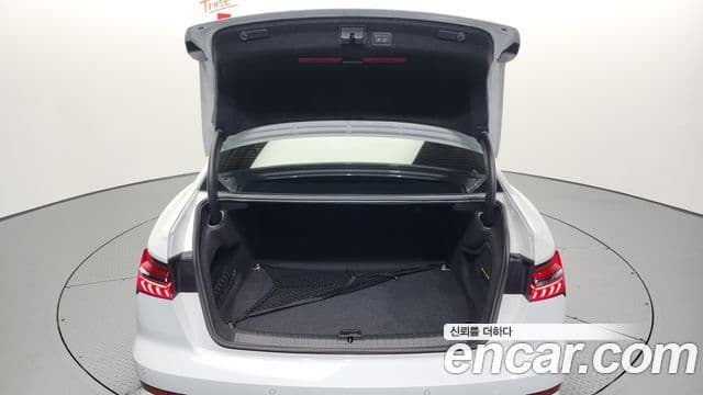 Audi A6 (C8), 2021 20